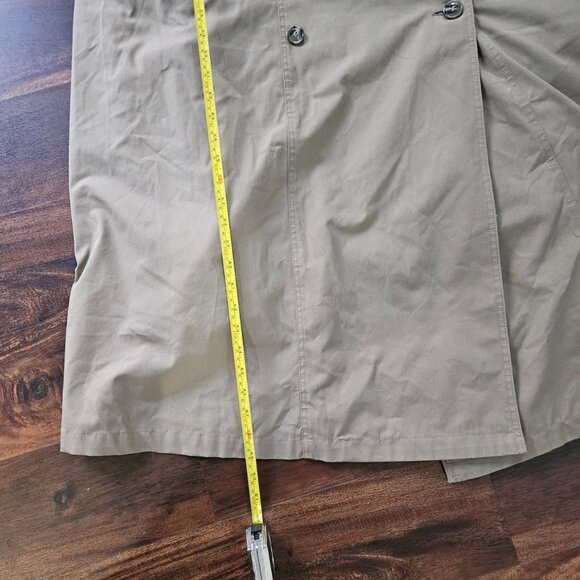 Classic Tan Trench Coat - Picture 10 of 11